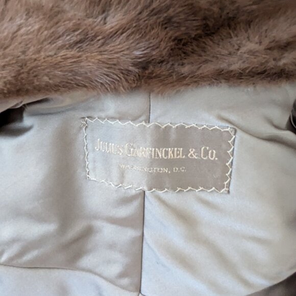 Vintage Mink Fur Jacket/Bolero by Julius Garfinckel & Co. of Washington DC - Picture 7 of 10